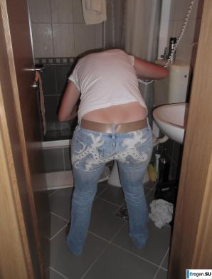 Naked in the bathroom. Thumb 55