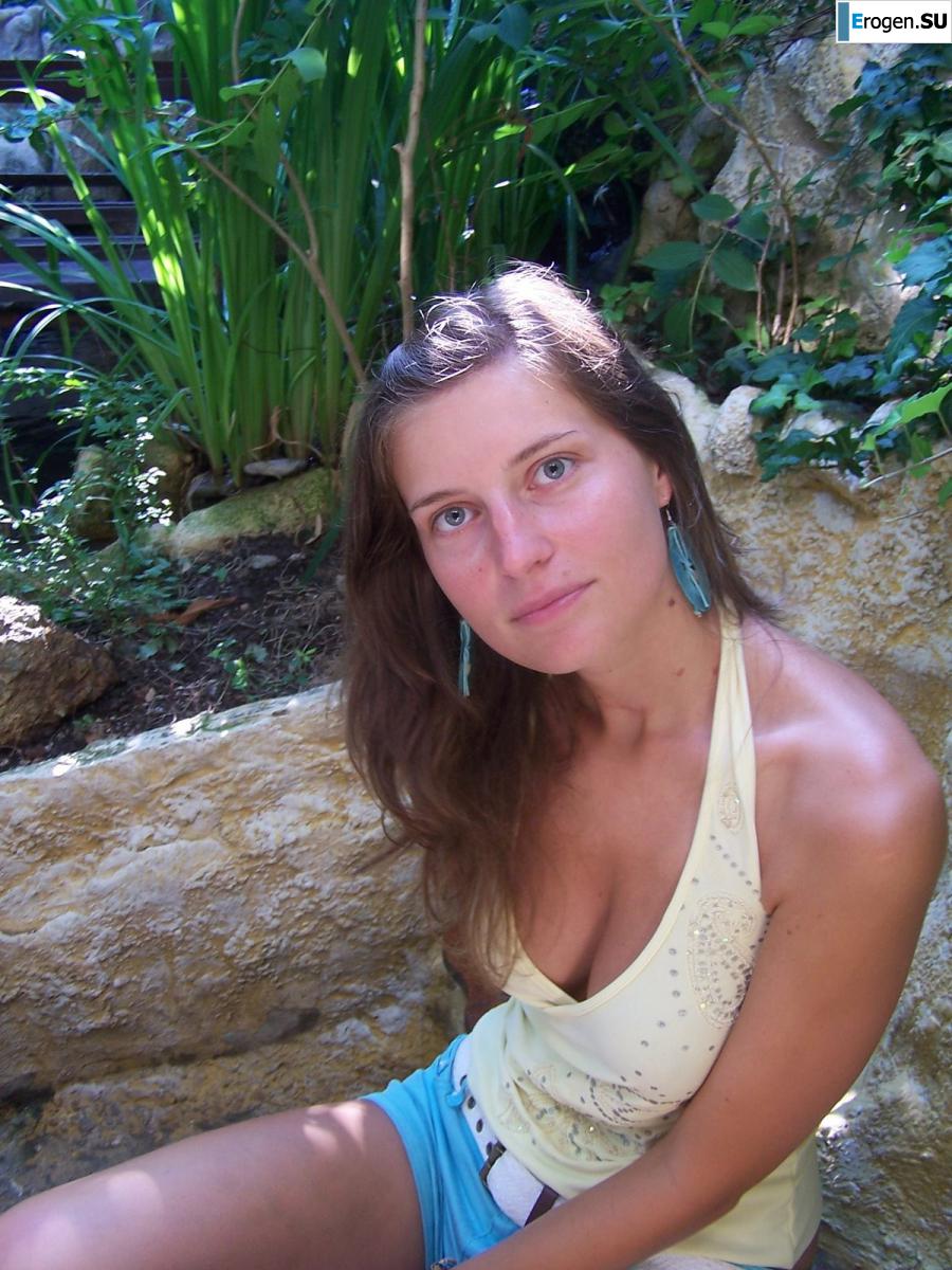 Resort strip. Photo 23