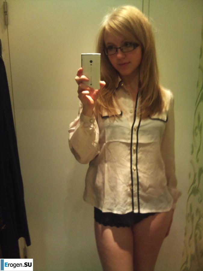 Resort strip. Photo 47