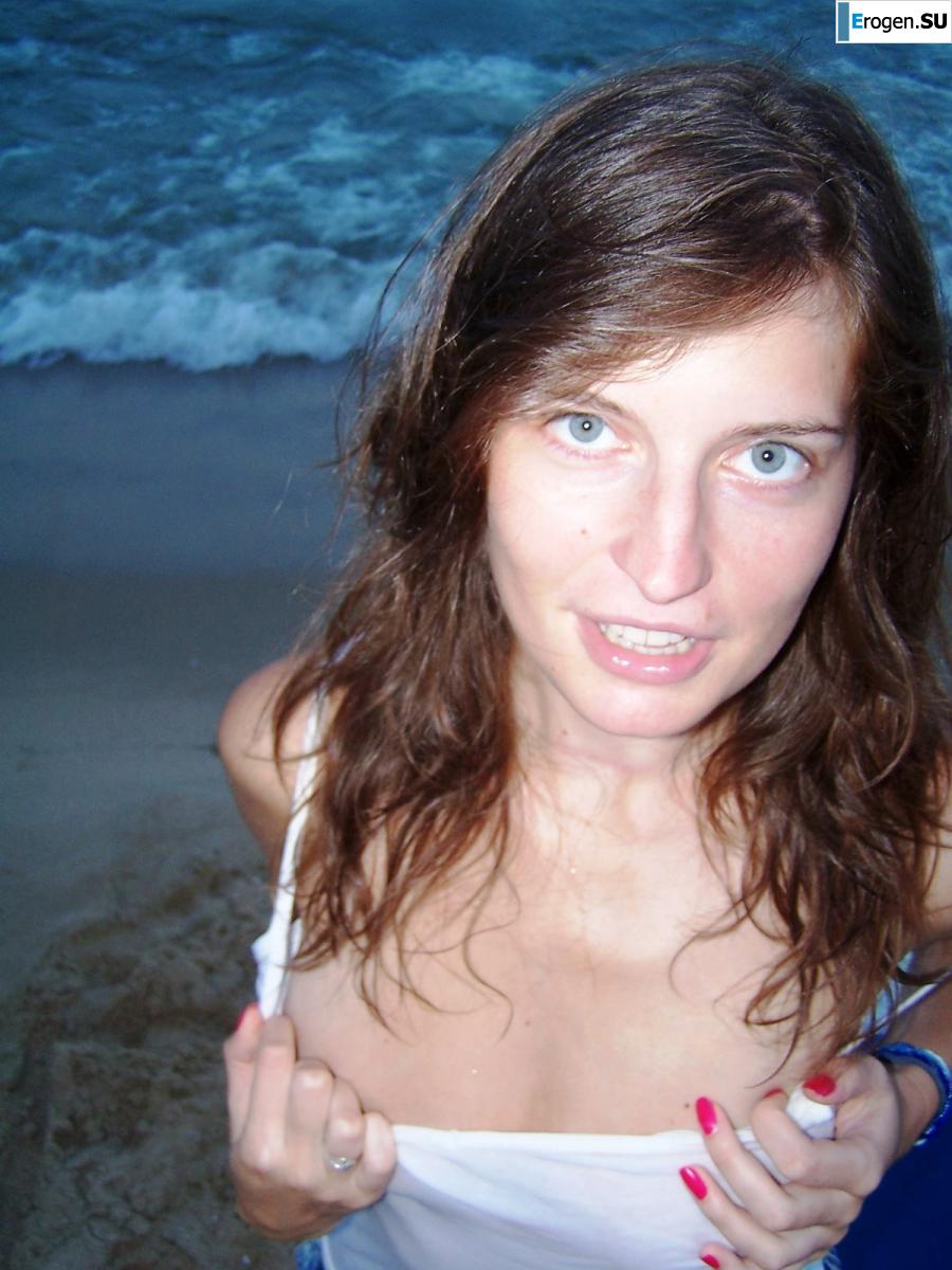 Resort strip. Photo 8