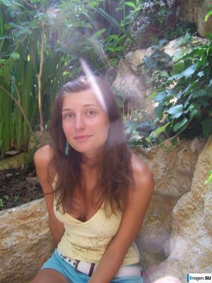 Resort strip. Thumb 15