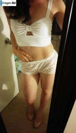 Her name is peachplumpear101. Thumb 13