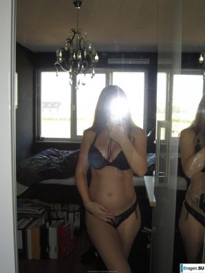 naked pregnant girl. Thumb 17