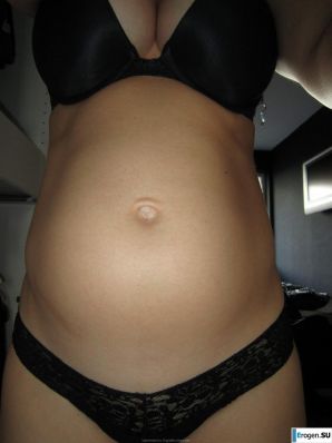 naked pregnant girl. Thumb 25