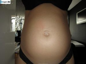 naked pregnant girl. Thumb 29