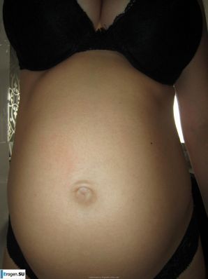 naked pregnant girl. Thumb 30