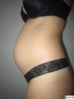 naked pregnant girl. Thumb 44