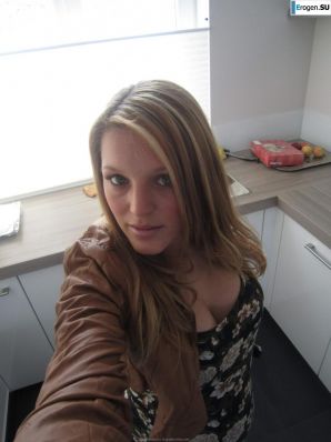 naked pregnant girl. Thumb 46