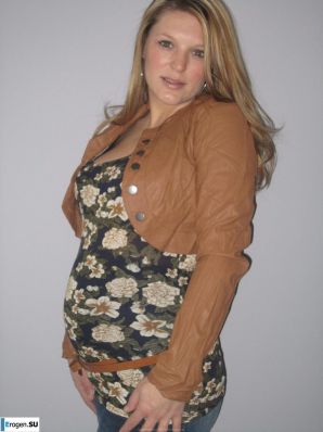 naked pregnant girl. Thumb 47