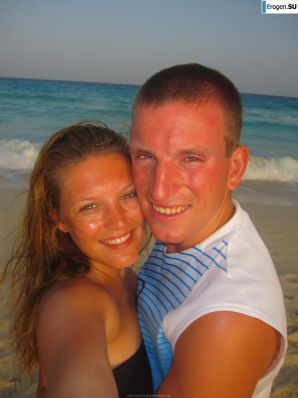 naked pregnant girl. Thumb 5