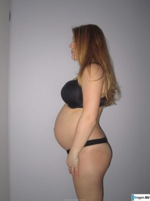 naked pregnant girl. Thumb 55
