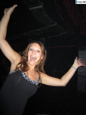 naked pregnant girl. Thumb 6