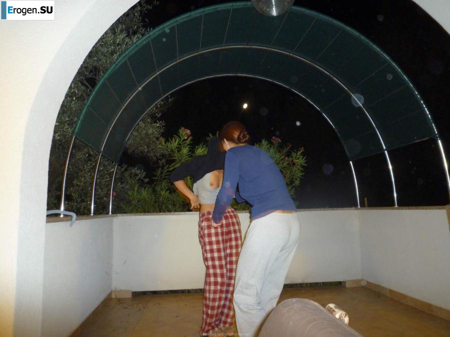 naked girls on the beach. Photo 22