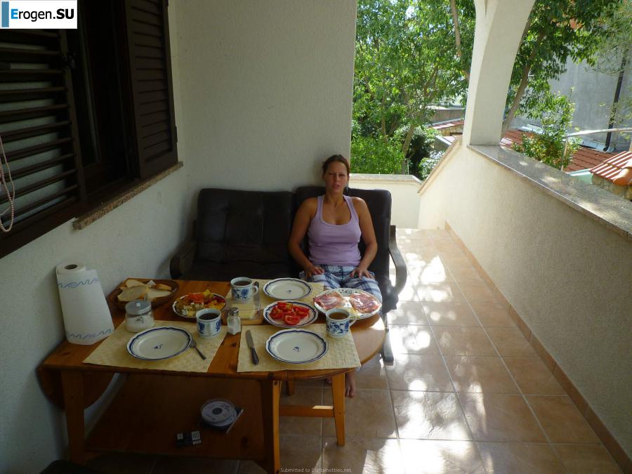 naked girls on the beach. Photo 26