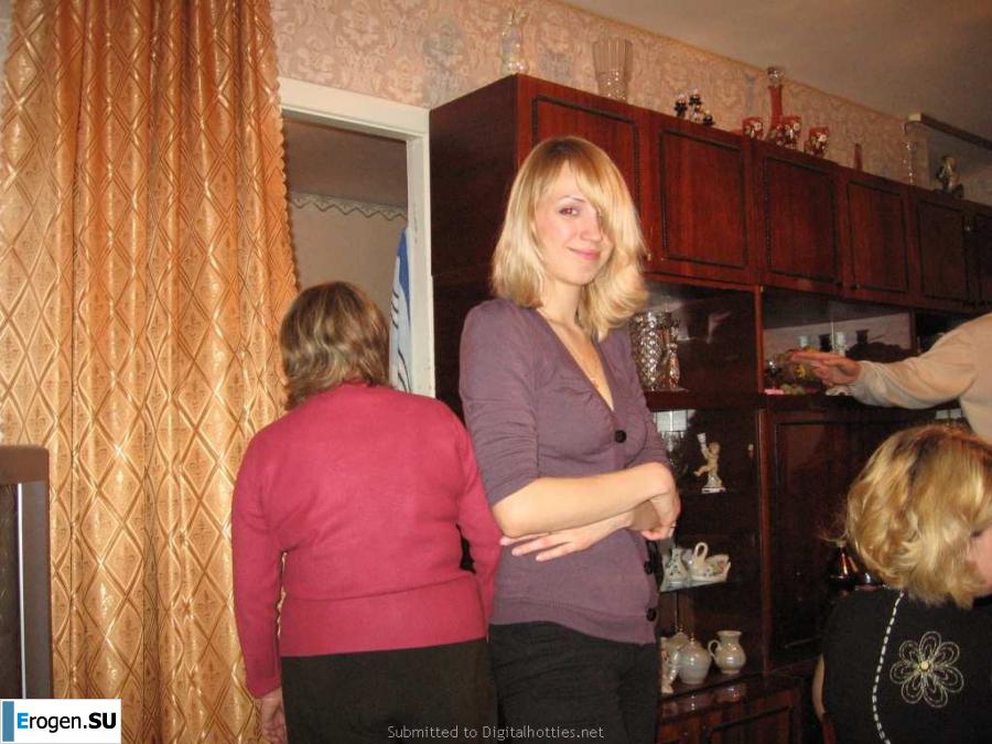 hut students party. Photo 5