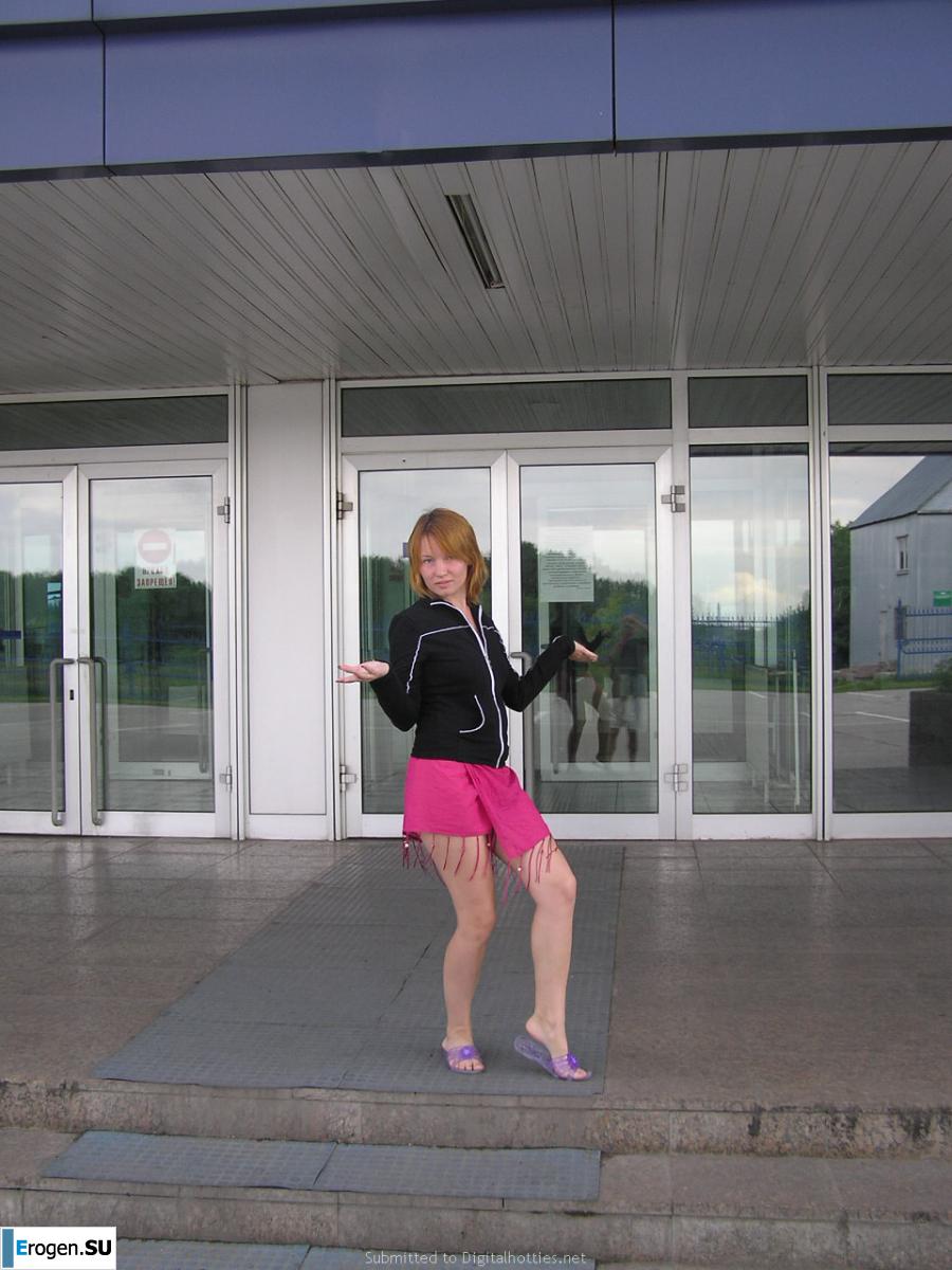 naked girls in various poses. Part 2. Photo 7