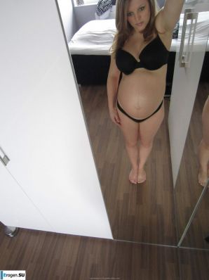 naked pregnant girl. Part 2. Thumb 12