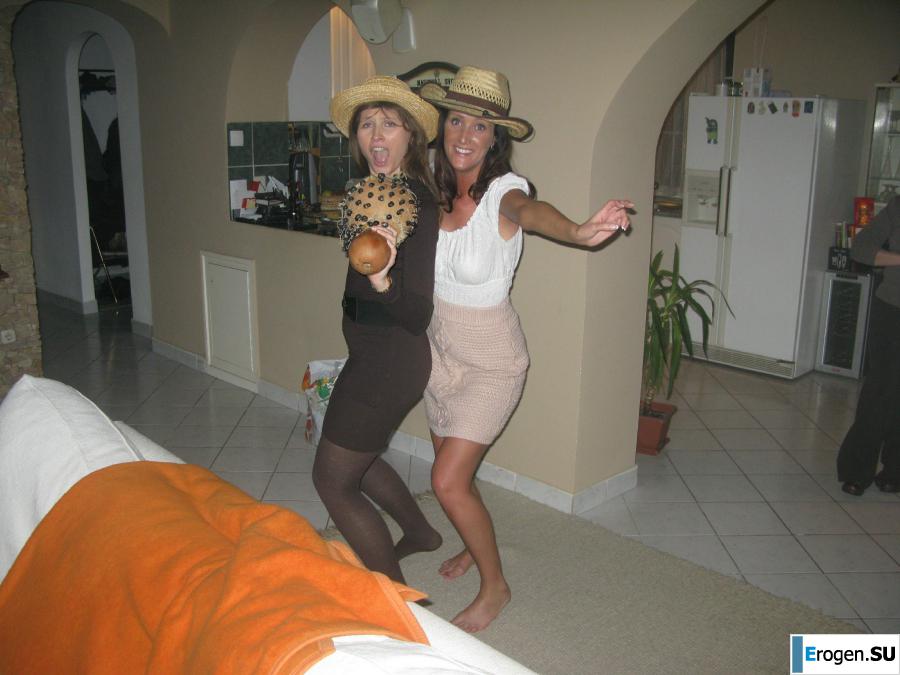 striptease on the beach. Part 2. Photo 25