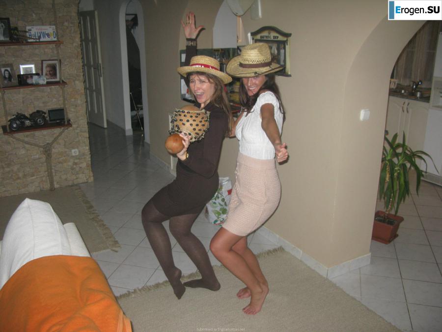 striptease on the beach. Part 2. Photo 26