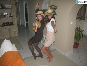 striptease on the beach. Part 2. Thumb 26