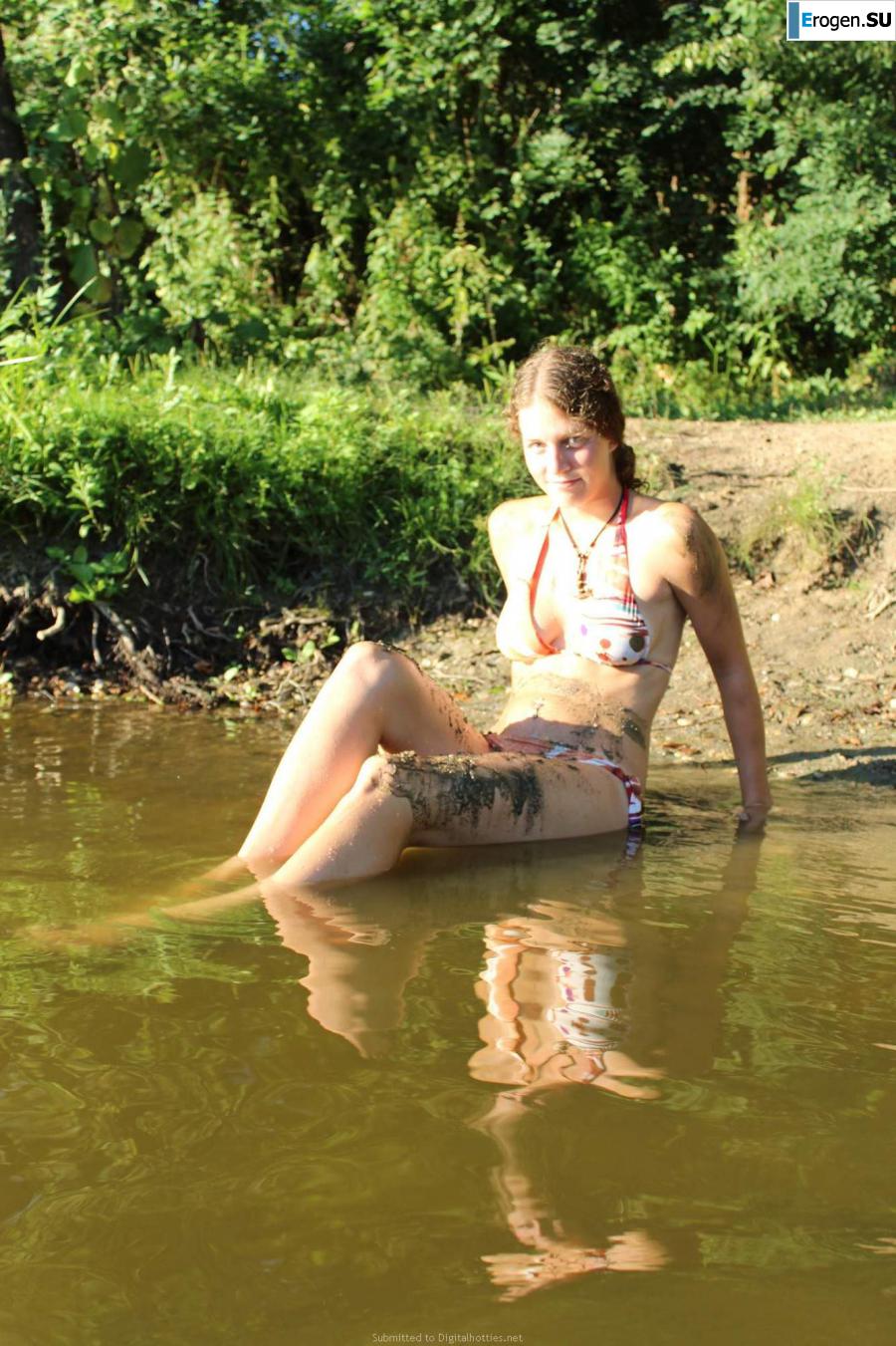 naked girls on the lake. Part 2. Photo 13