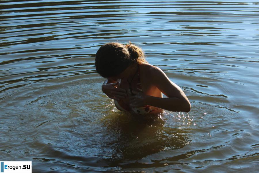 naked girls on the lake. Part 2. Photo 21