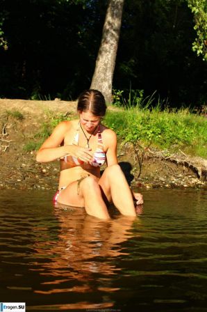 naked girls on the lake. Part 2. Thumb 11