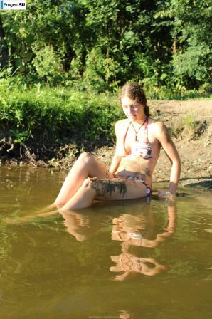 naked girls on the lake. Part 2. Thumb 14