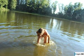 naked girls on the lake. Part 2. Thumb 40