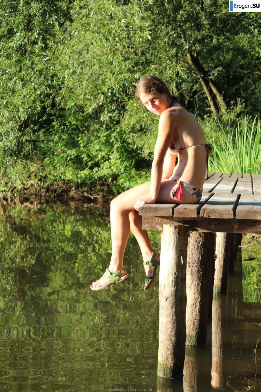 naked girls on the lake. Part 3. Photo 31