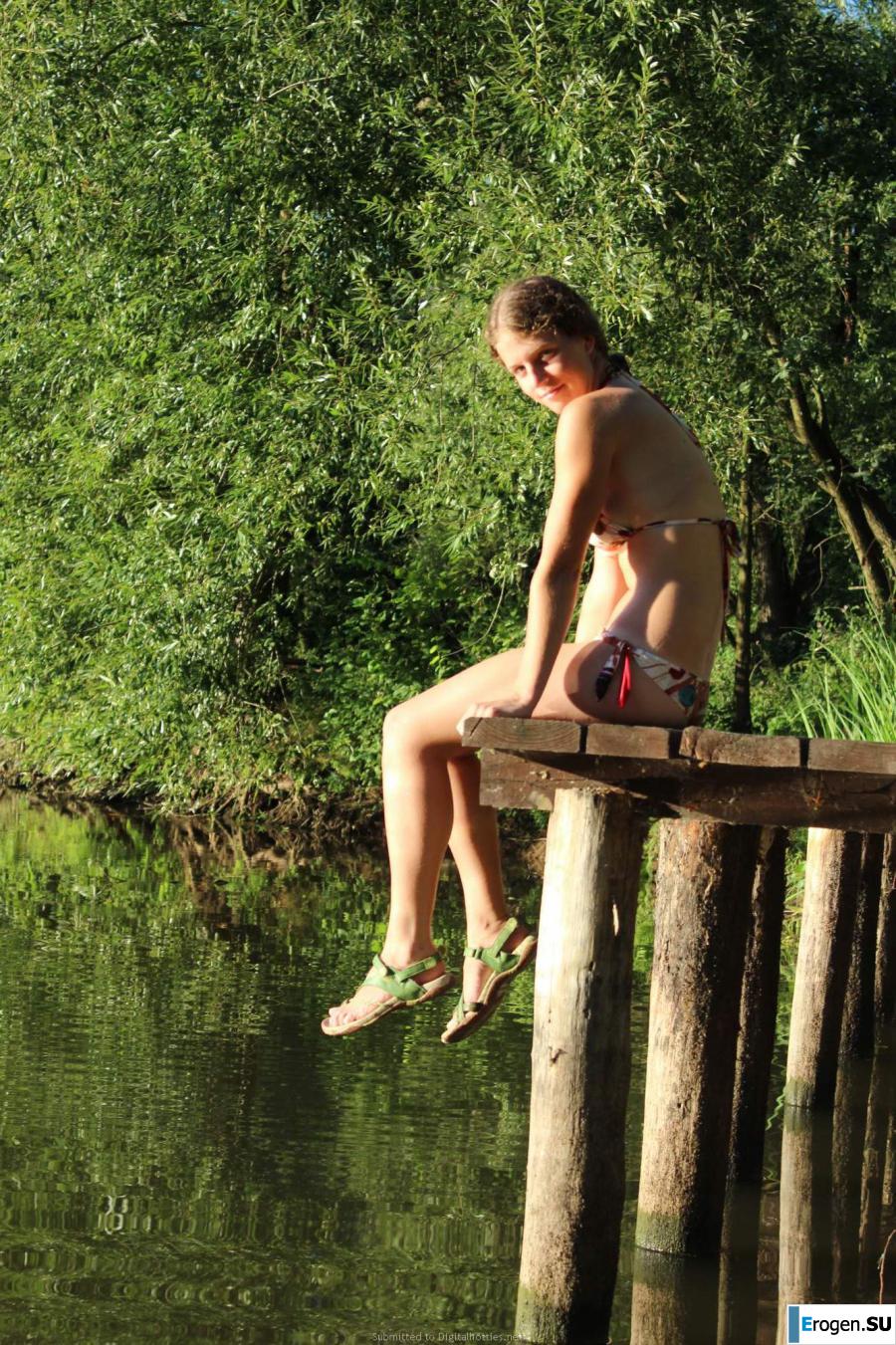 naked girls on the lake. Part 3. Photo 35