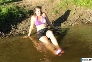 naked girls on the lake. Part 3. Thumb 15