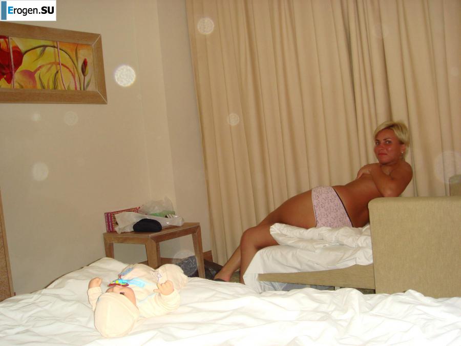 without panties and in them. Photo 6