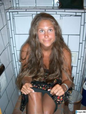 Naked and cheerful. Thumb 24