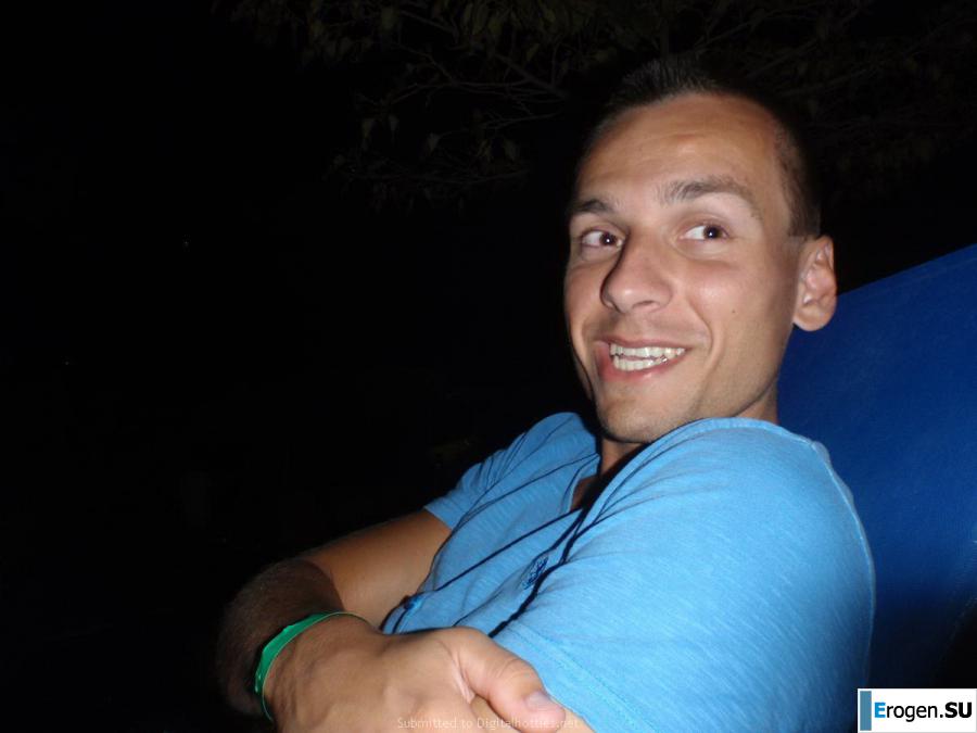 sex couple resting. Photo 16