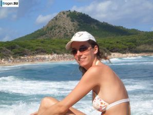 tans naked. Thumb 12