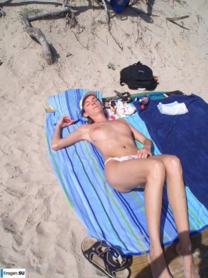 tans naked. Thumb 23