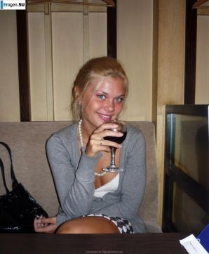 Young naked student. Thumb 7