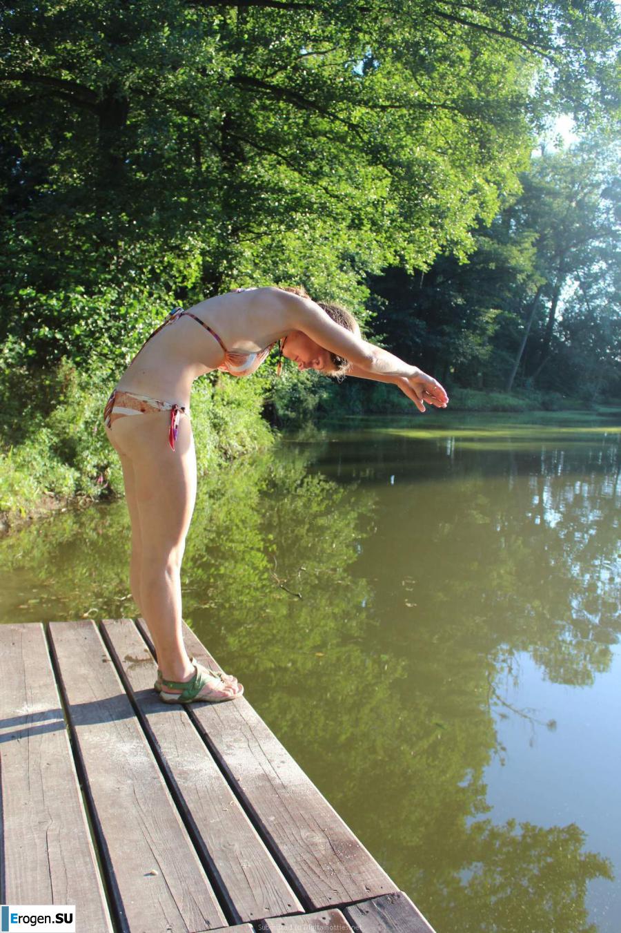 naked girls on the lake. Part 4. Photo 7