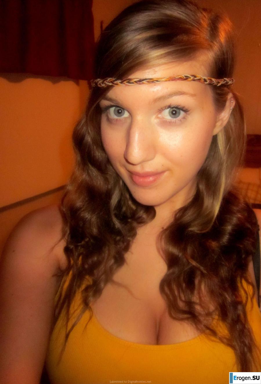 young and glamorous girl. Photo 15