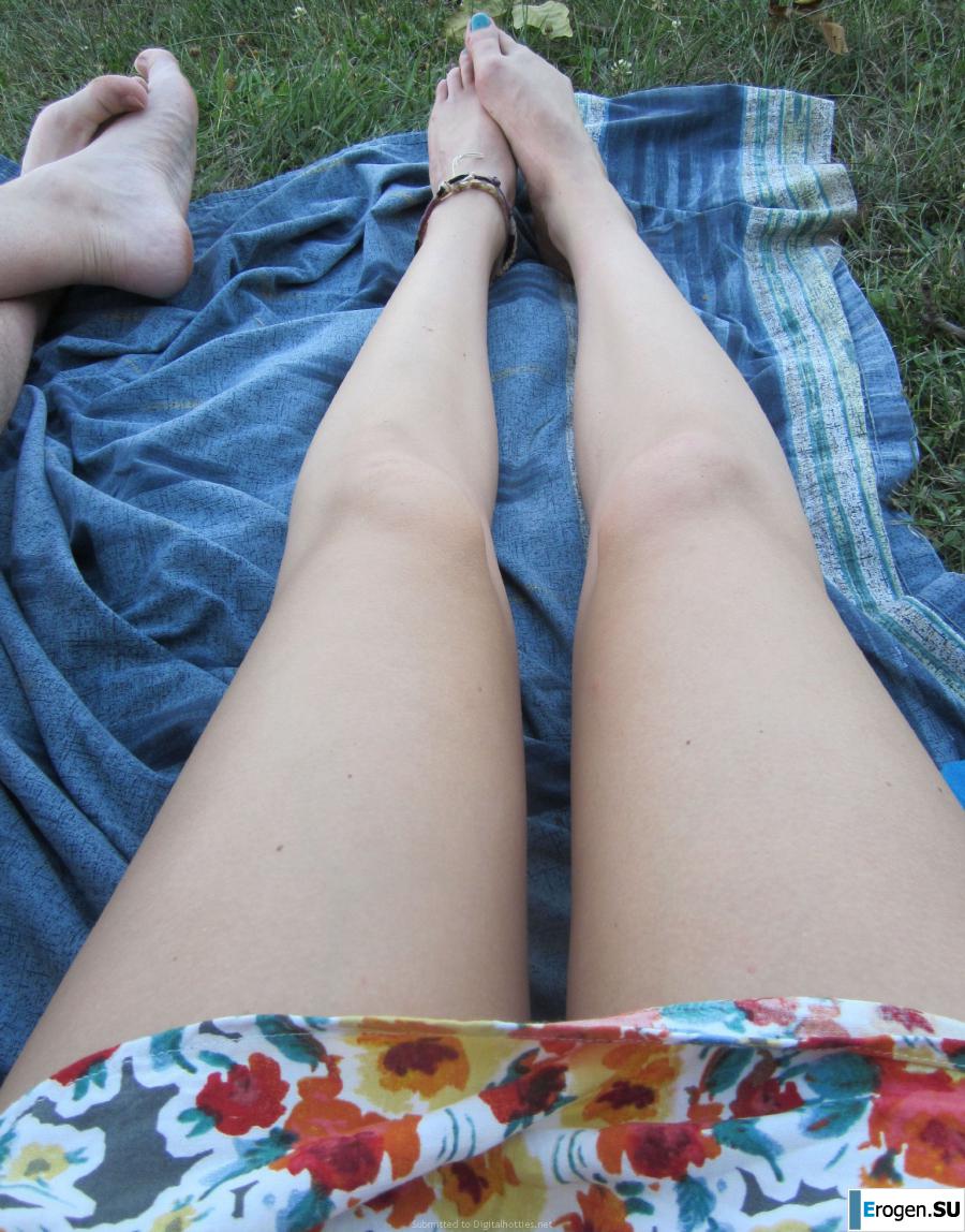 young and glamorous girl. Photo 4