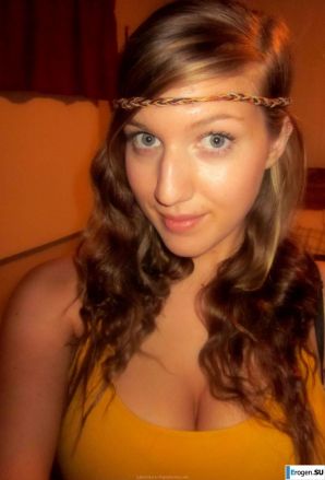 young and glamorous girl. Thumb 15