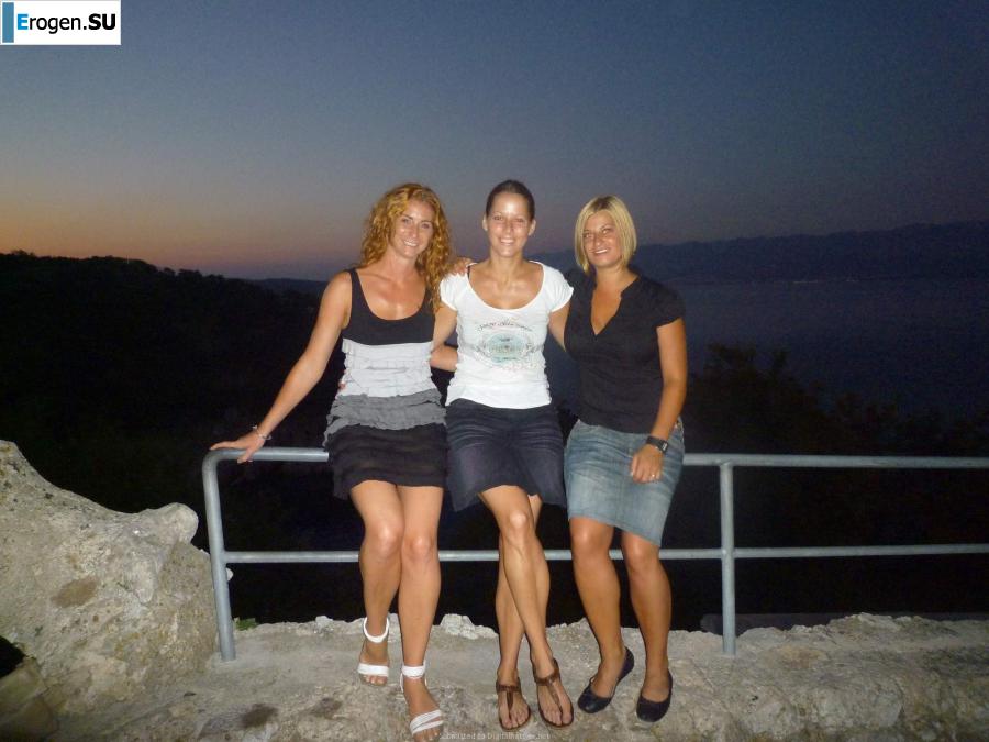 naked girls on the beach. Part 3. Photo 16