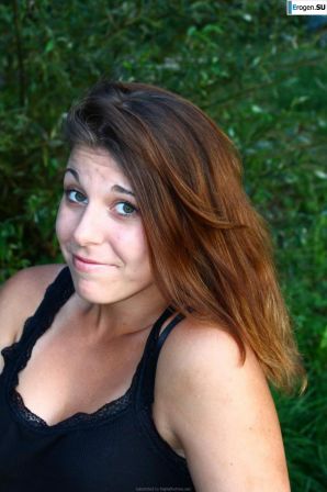 голые девушки на озере. Часть 5. Эскиз 34