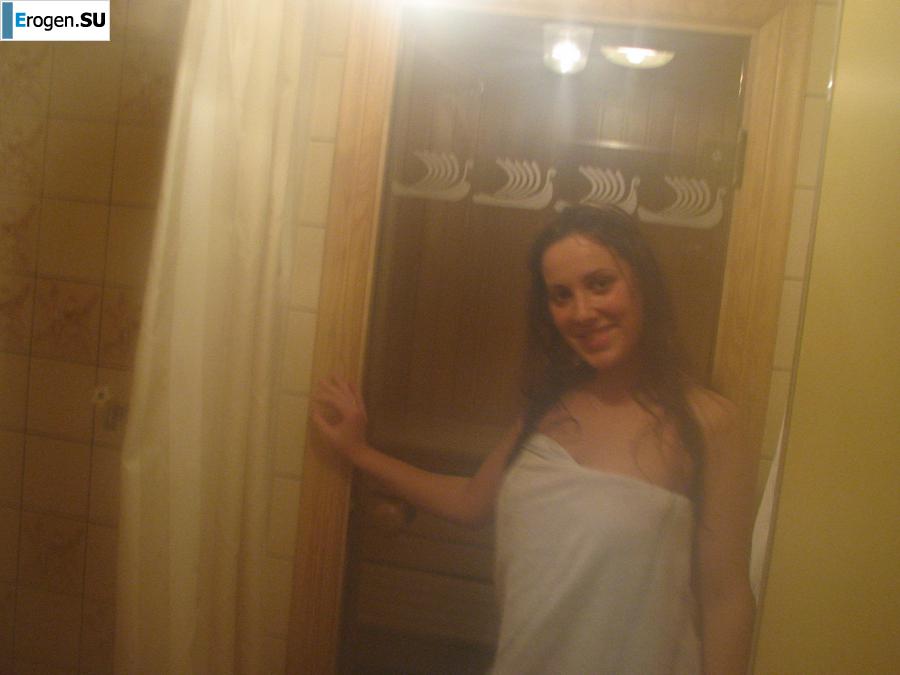 Russian newlyweds in a wedding sex tour. Photo 29