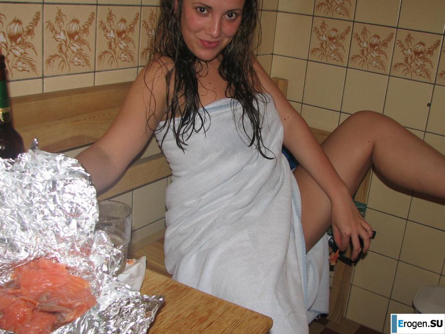 Russian newlyweds in a wedding sex tour. Photo 40