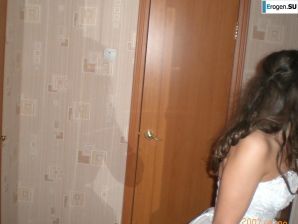 Russian newlyweds in a wedding sex tour. Thumb 17