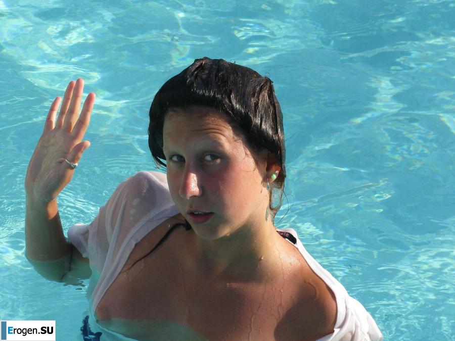 tits on the beach. Photo 25