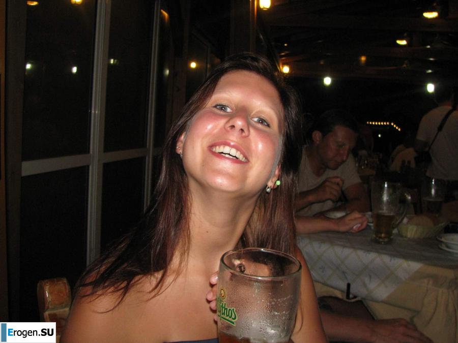 tits on the beach. Photo 8