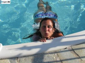 tits on the beach. Thumb 22